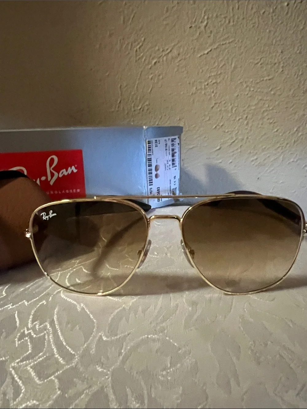 Ray-Ban Men’s Gold Frame Brown Gradient Aviator Sunglasses
